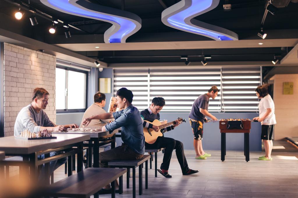 Kiwi Express Hotel-Taichung Station II Zewnętrze zdjęcie