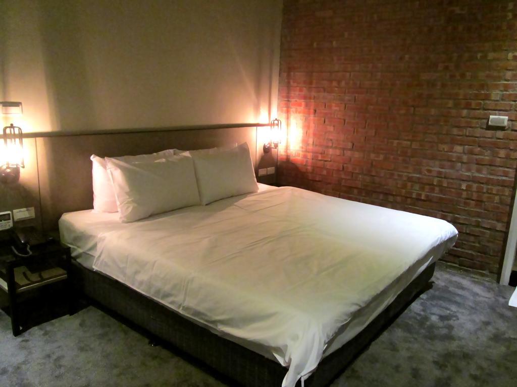 Kiwi Express Hotel-Taichung Station II Zewnętrze zdjęcie